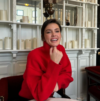 Christmas sweater red